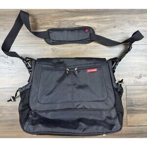 SKIP HOP Messenger Diaper Bag Black Crossbody VGUC